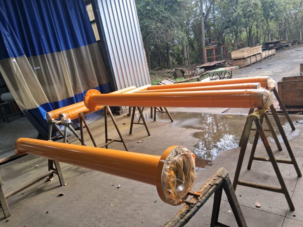 Inspeção de pintura industrial em campo